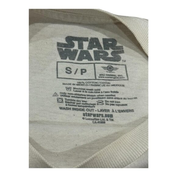 Star Wars Stormtrooper Shirt Mens Small White Graphic Tee Mad Engine Distressed - Picture 5 of 7